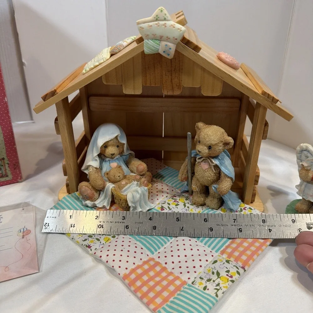 Cherished Teddies details brand