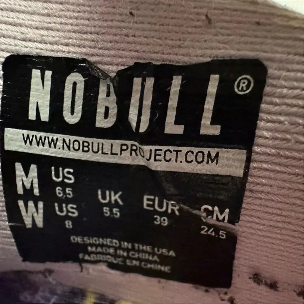 NOBULL women athletic