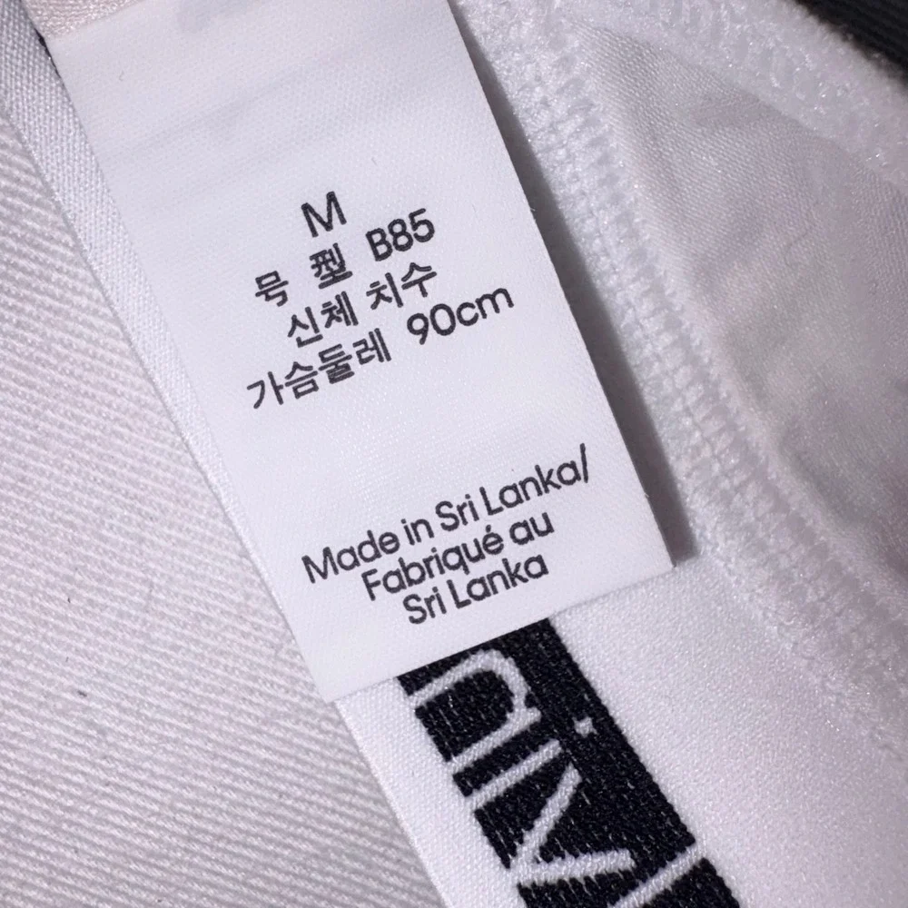 Calvin Klein calvin klein