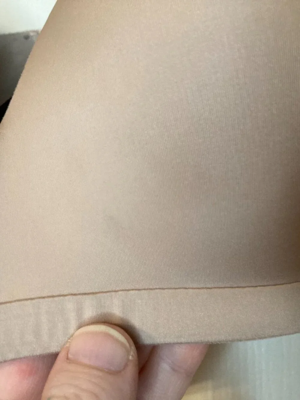 Victoria's Secret Beige V-Hardware Wireless Plunge Bra - Size 38DD