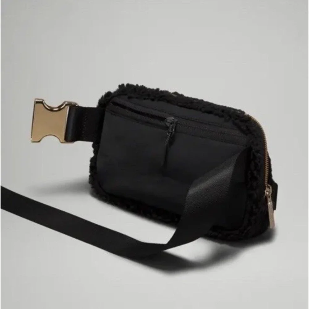 lululemon athletica new tag