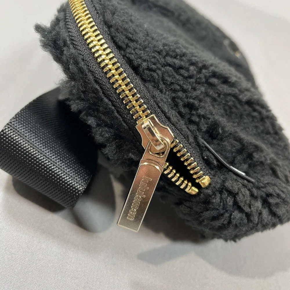 lululemon athletica new tag