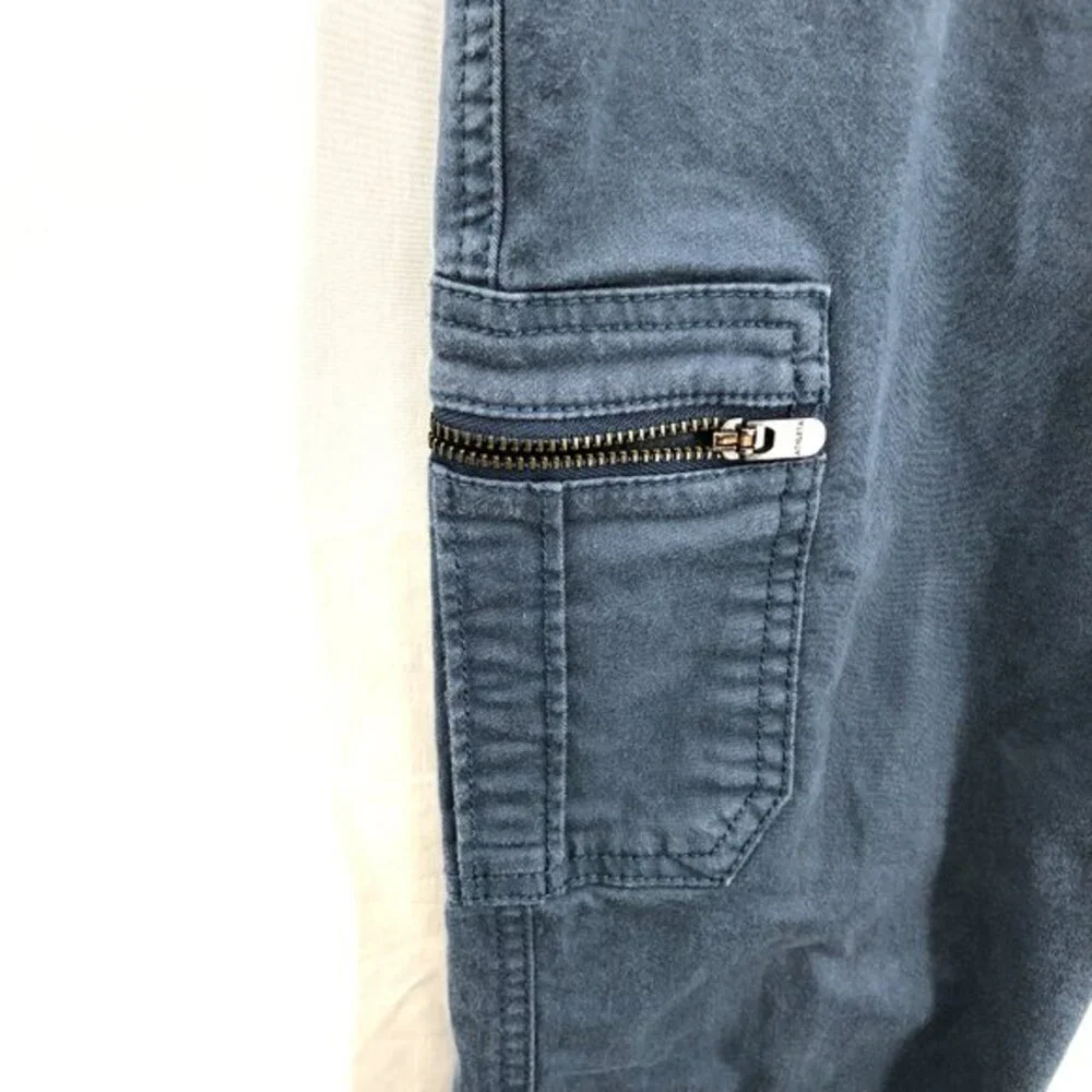 Athleta size color
