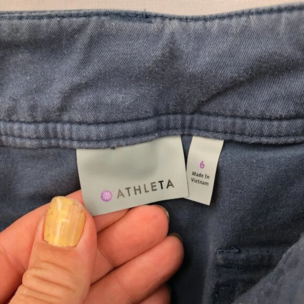 Athleta size color