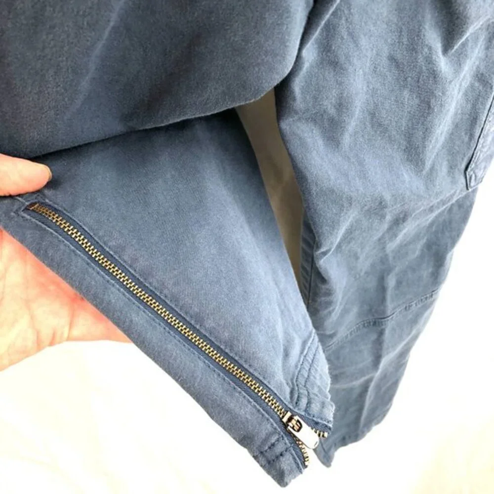 Athleta size color