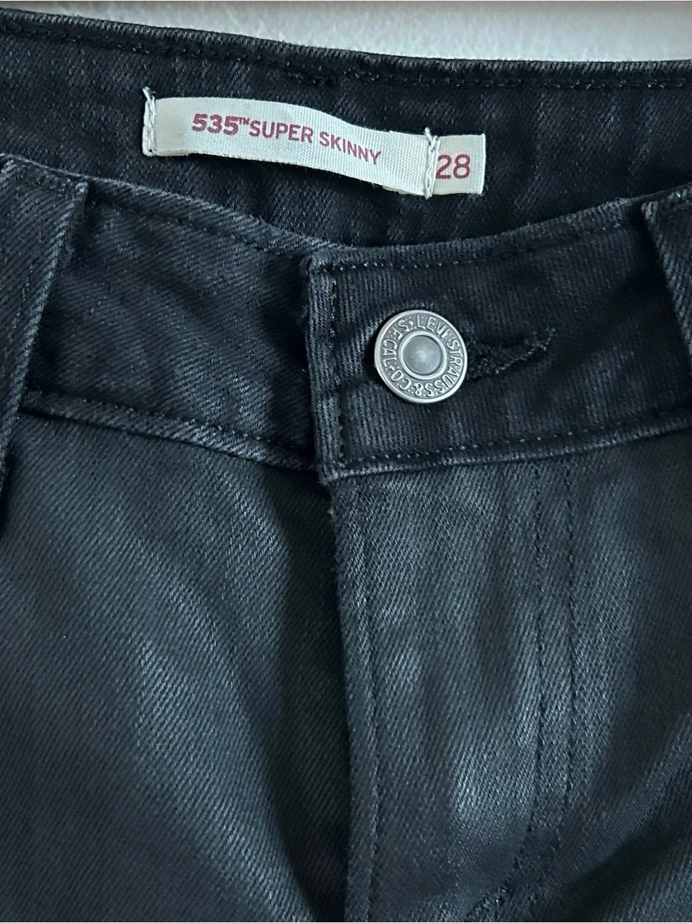 Levis clean five