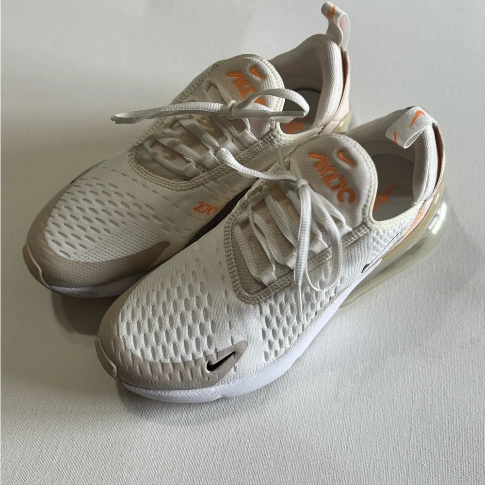 Nike reposhing this