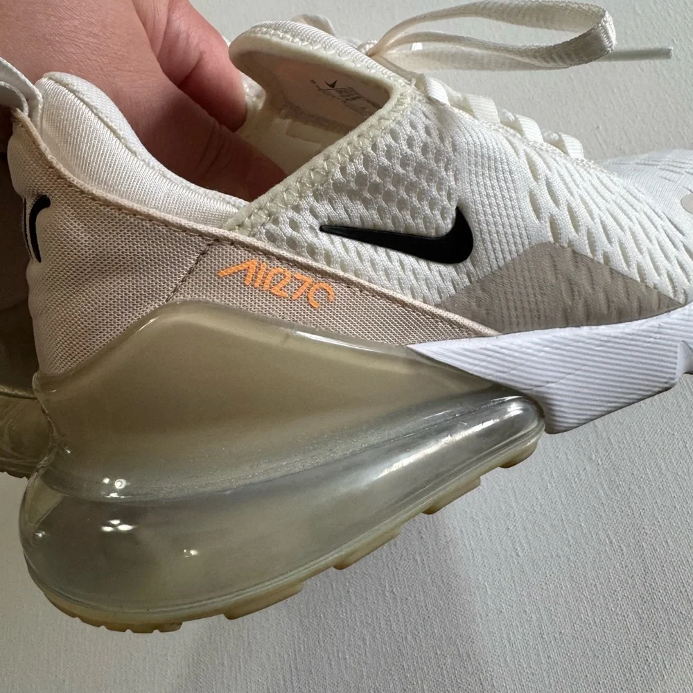 Nike reposhing this