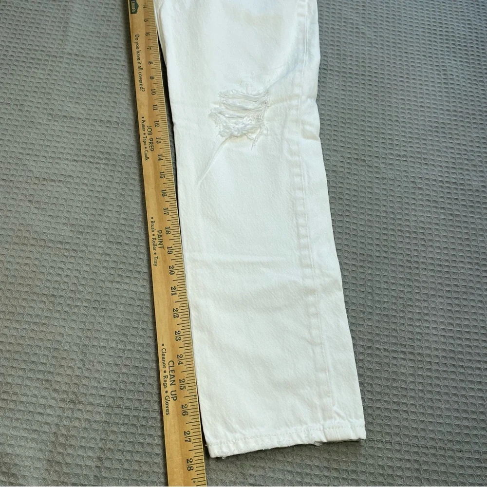 Levi’s 501‎ CT Jeans 26 Womens Custom Tapered Button Fly Distressed White