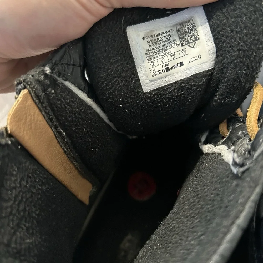 Sperry women saltwater