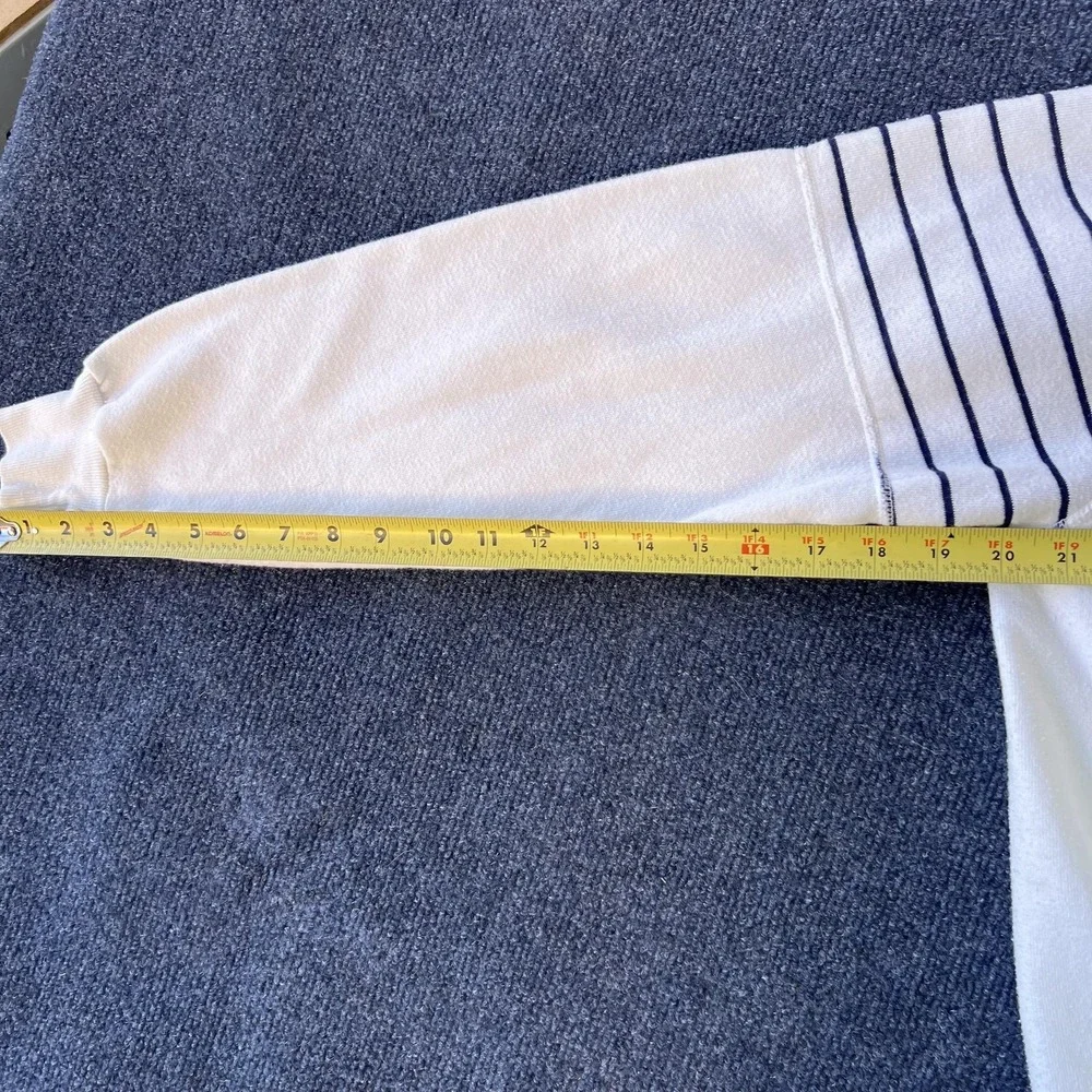 The Unbranded Brand item hooded