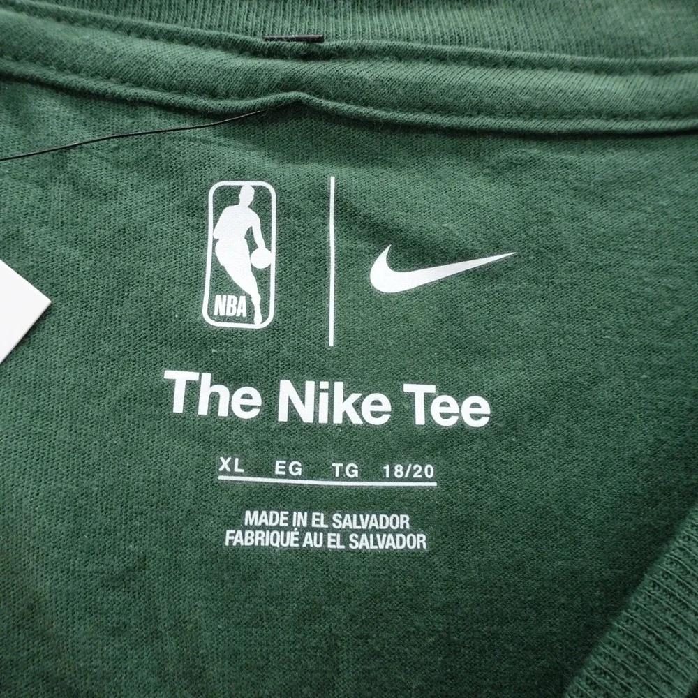 Nike official milwaukee