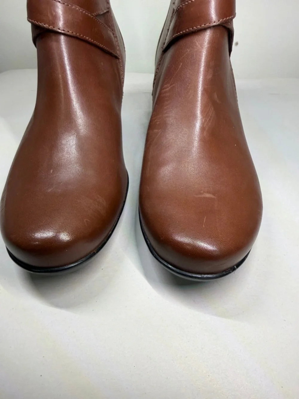 Clarks classic brown