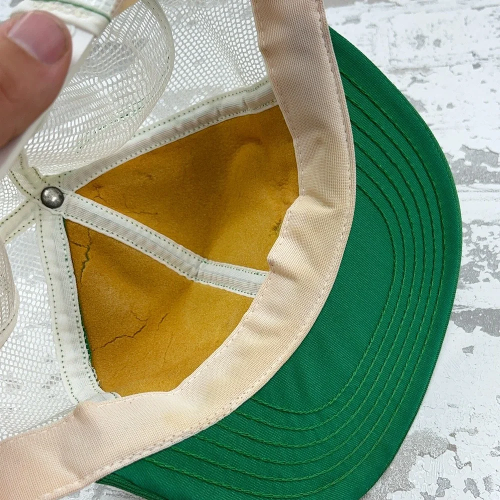 Park Avenue includes hat