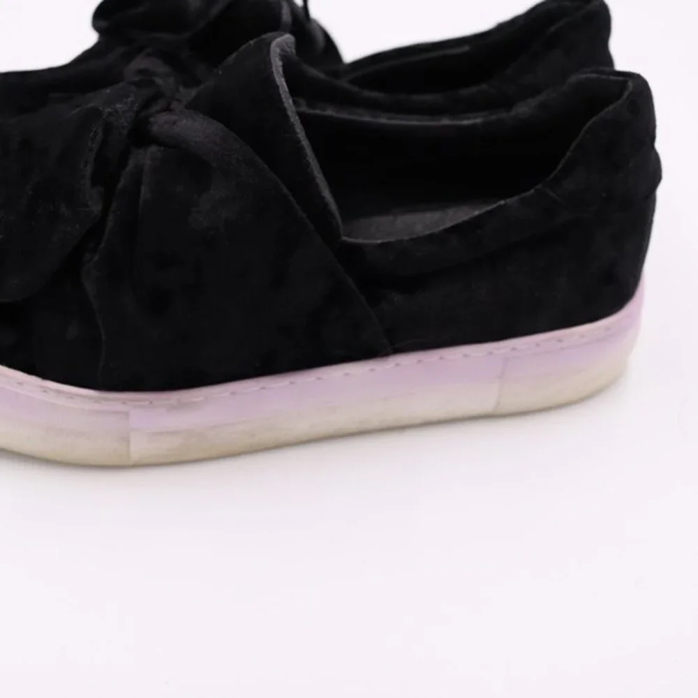 N/A jslides velvet