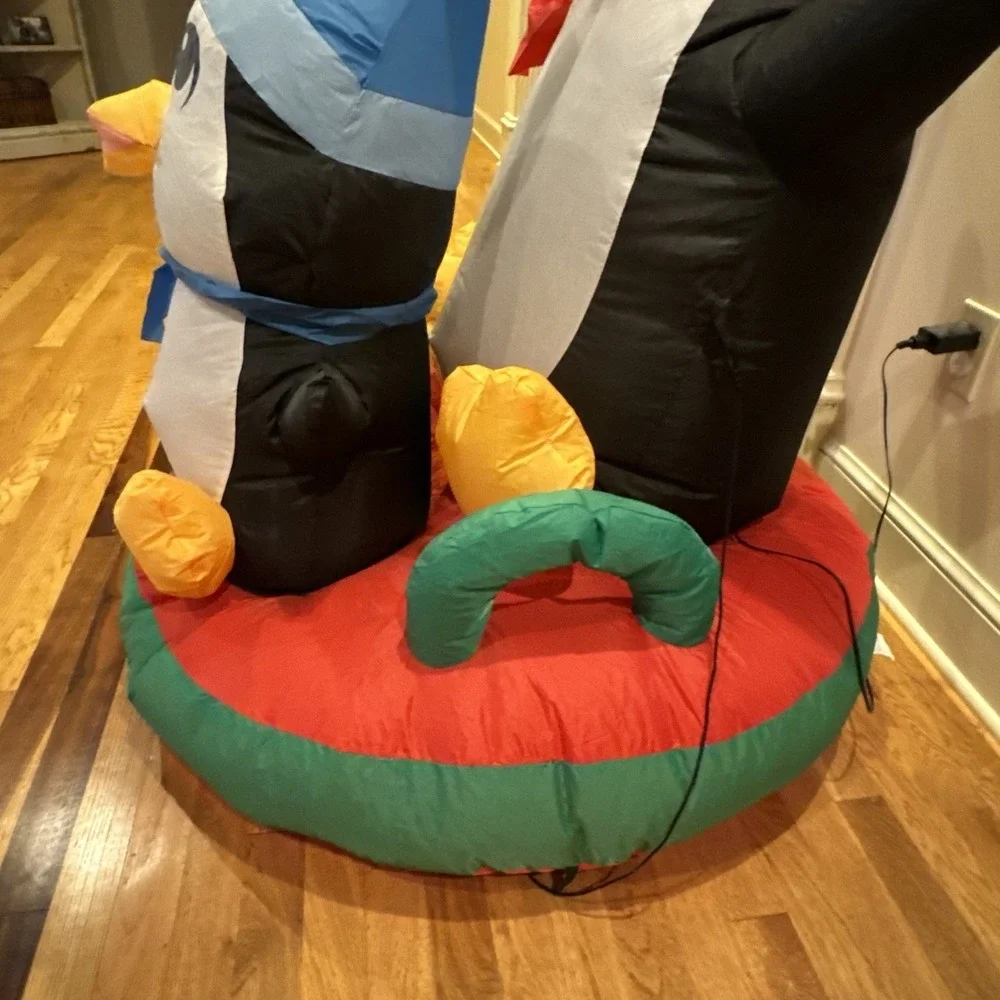Gemmy airblown inflatable