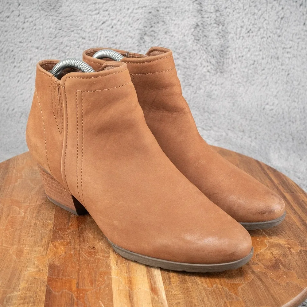 Blondo‎ Boots Valli Cognac Nubuck Waterproof Ankle Booties Sz 8 Boot