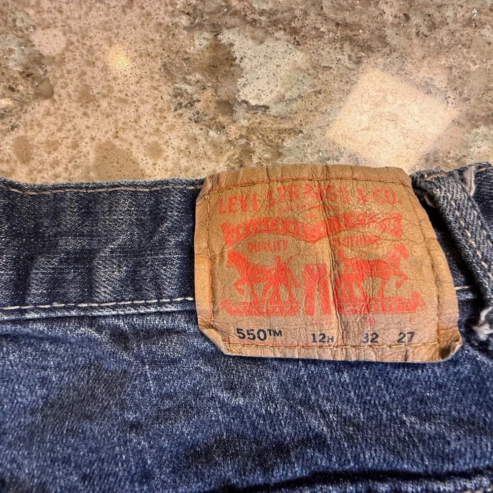 Levis relaxed fit