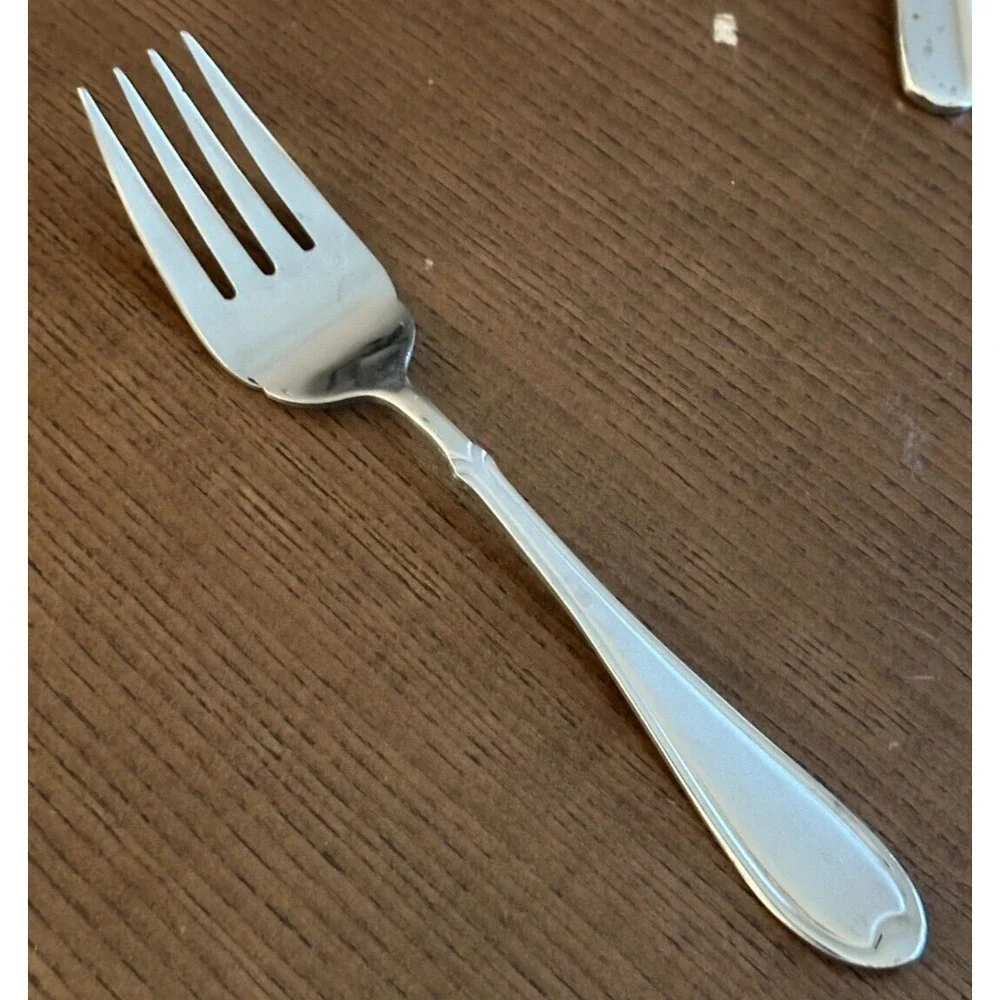International‎ Silver Summerset Frost Salad Fork Stainless China 7