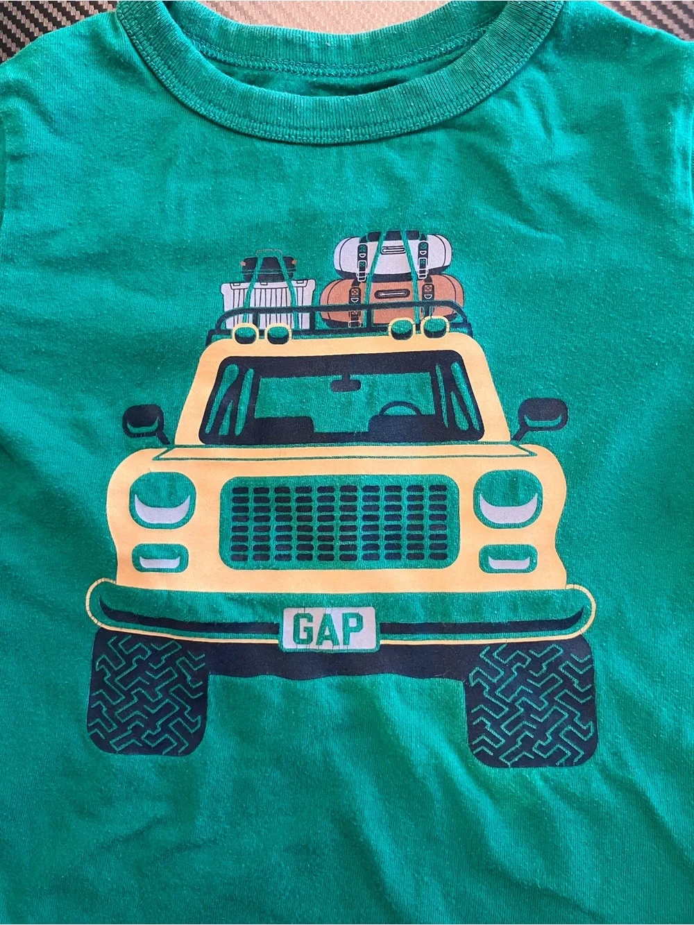 GAP long sleeve