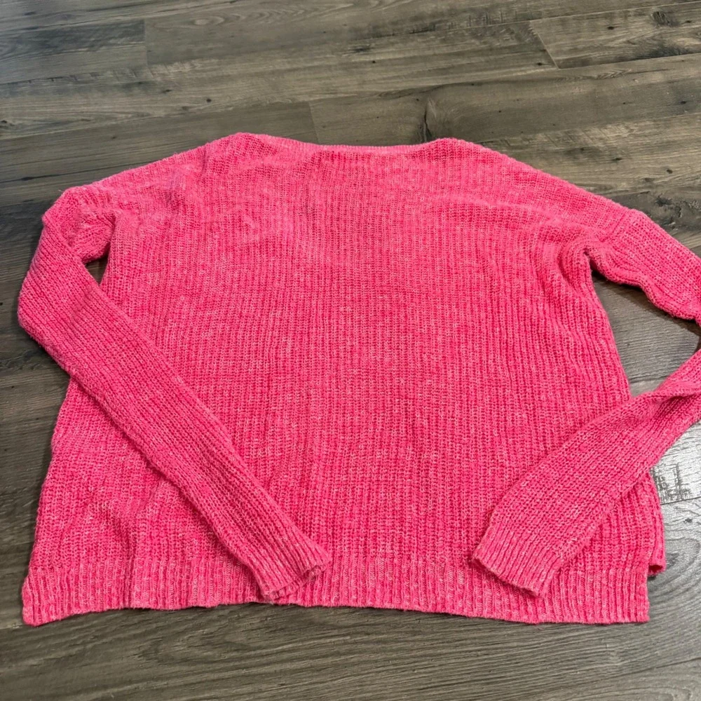 Hollister vibrant hot