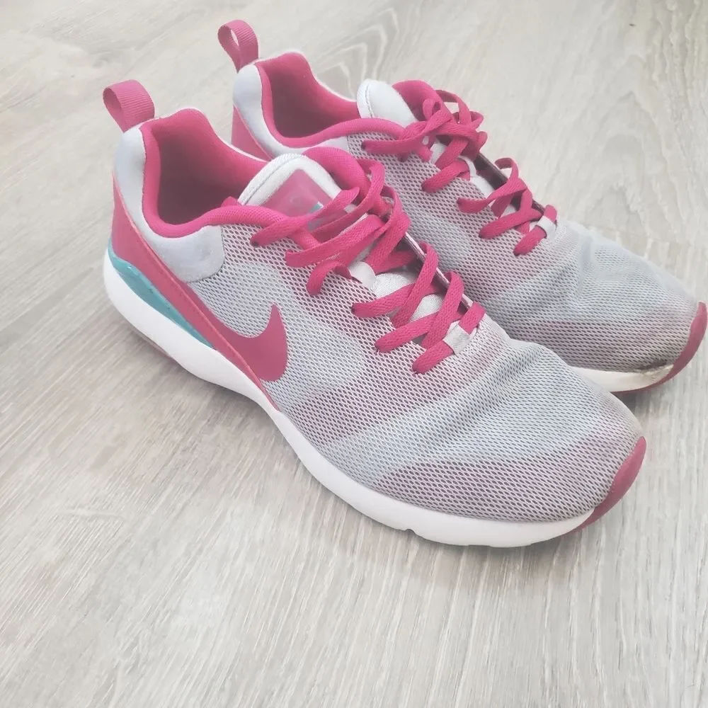 Nike womens air