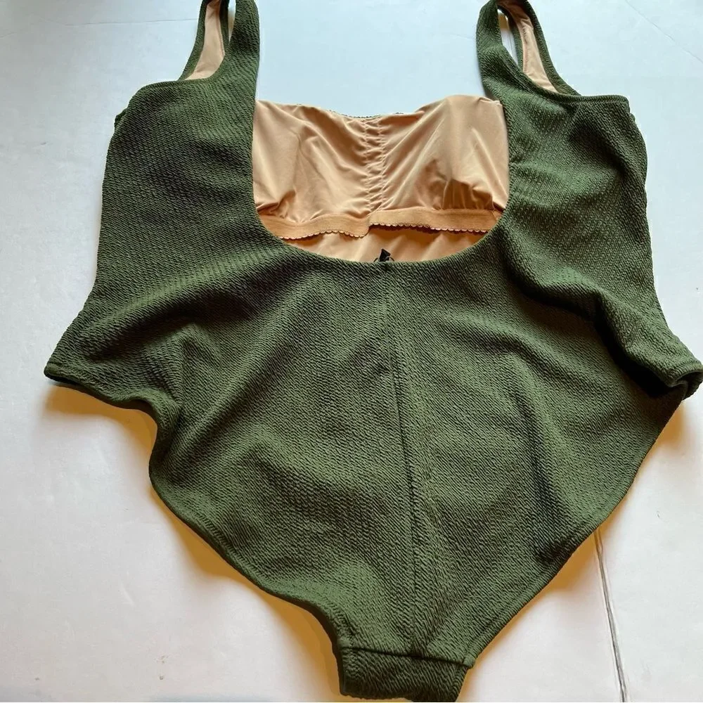 Re-imagined by J. Crew excellent padded
