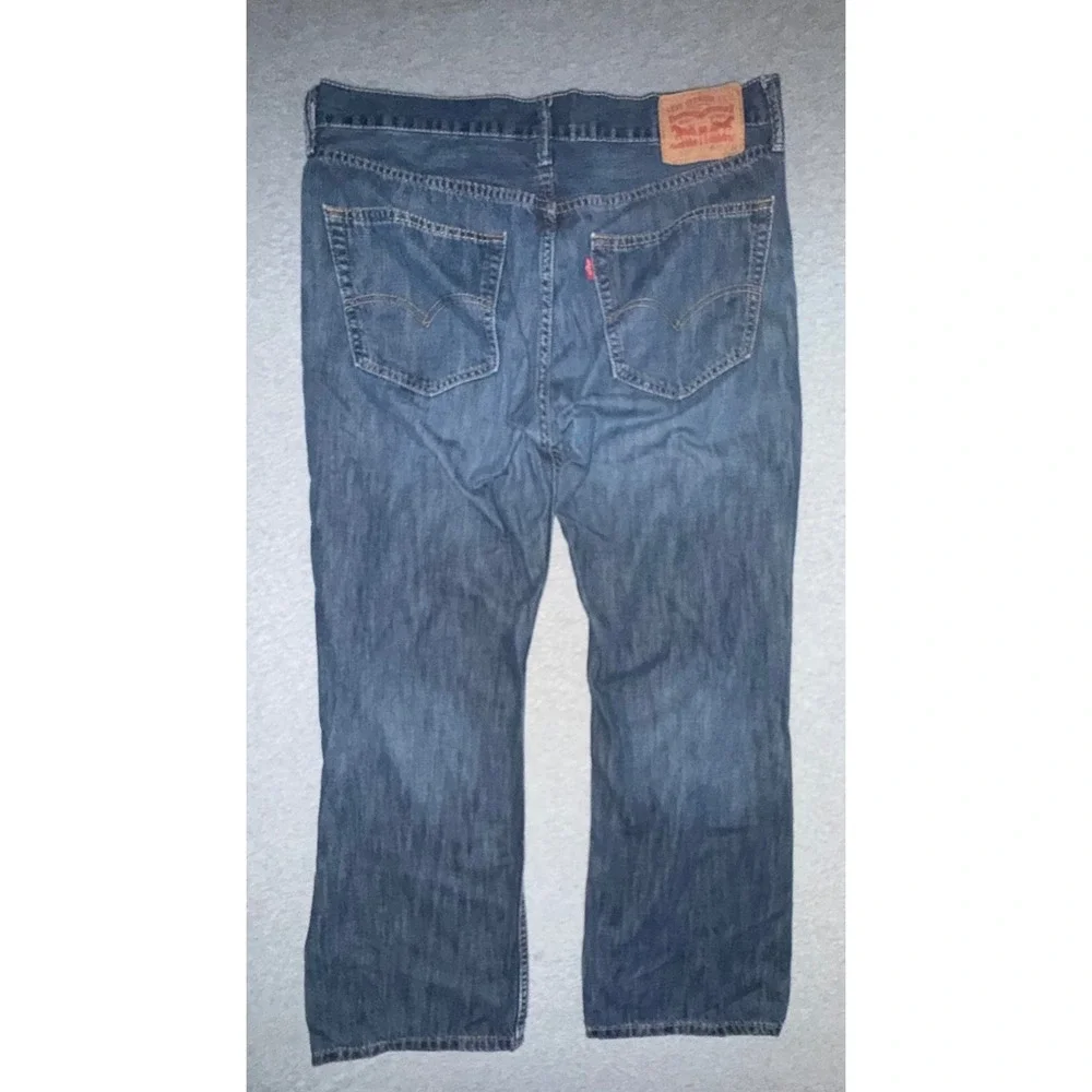 Levis these levi