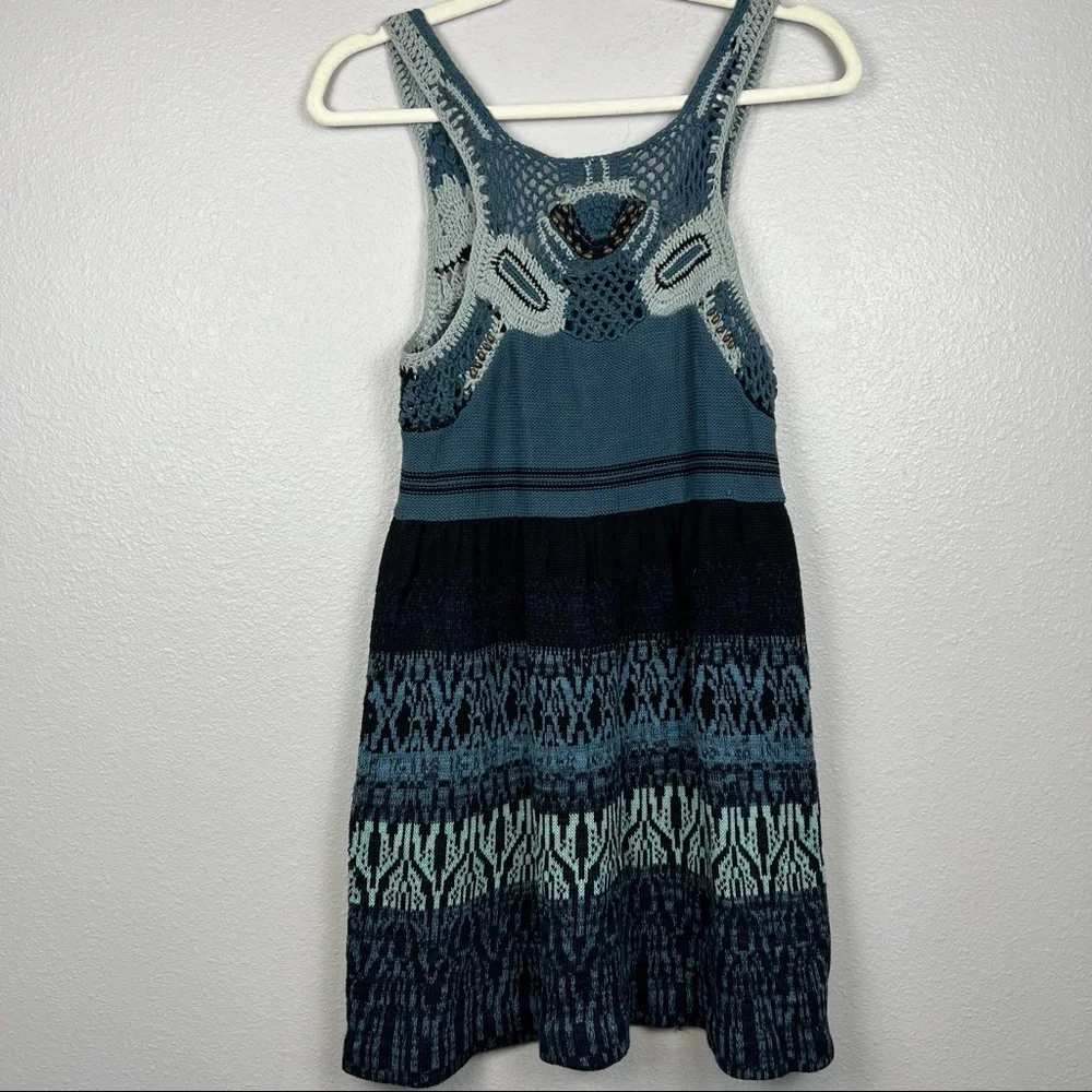 Free People sleeveless crochet