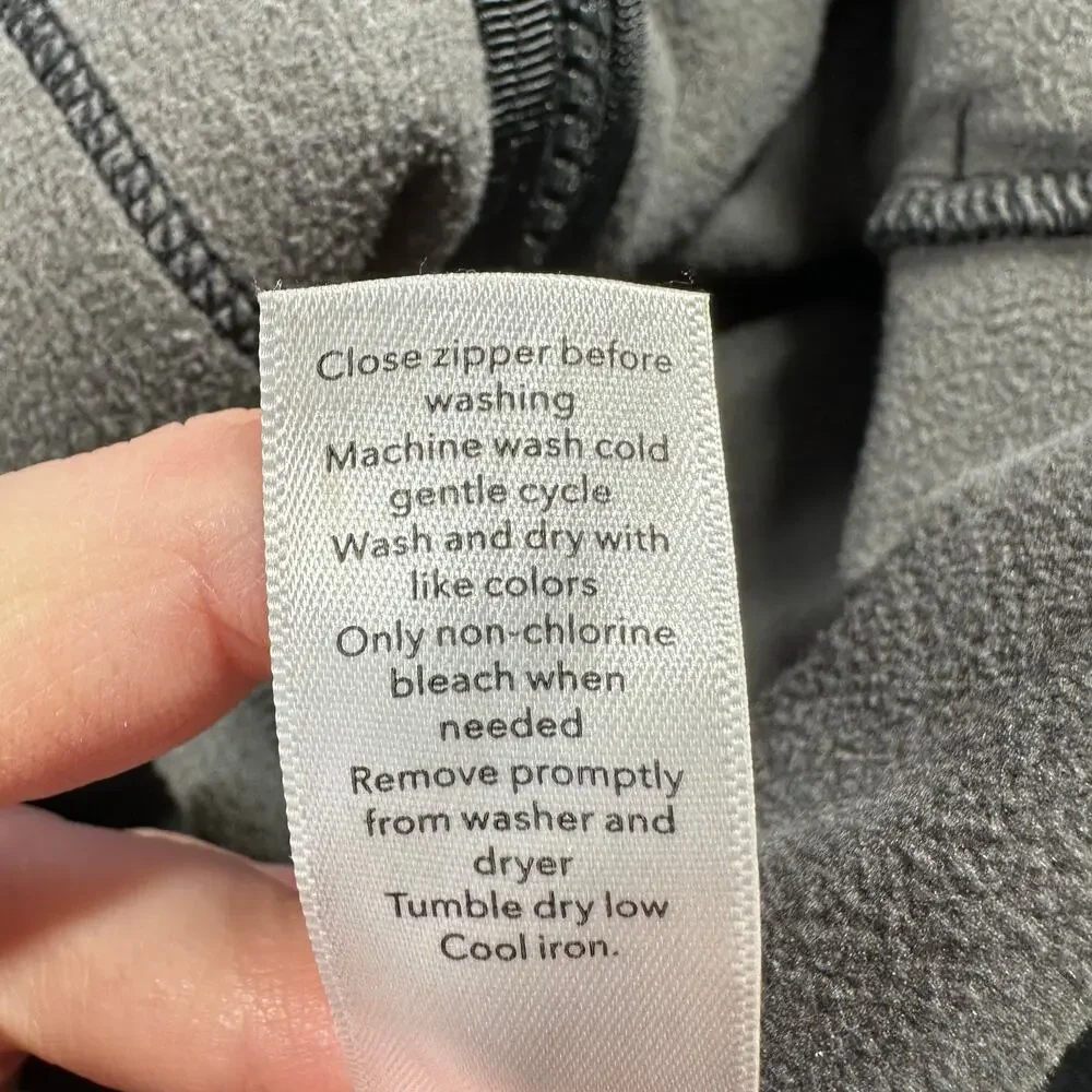 Athleta black triumph