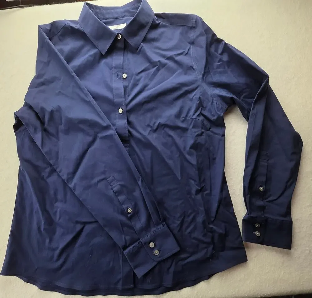 Untuckit For Her Blue Button Down Shirt Size 10