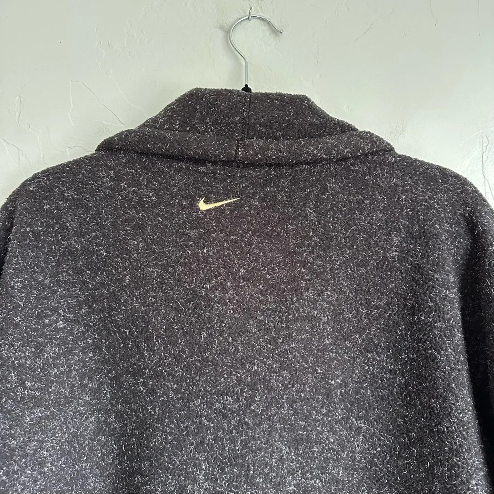 Nike women’s cozy