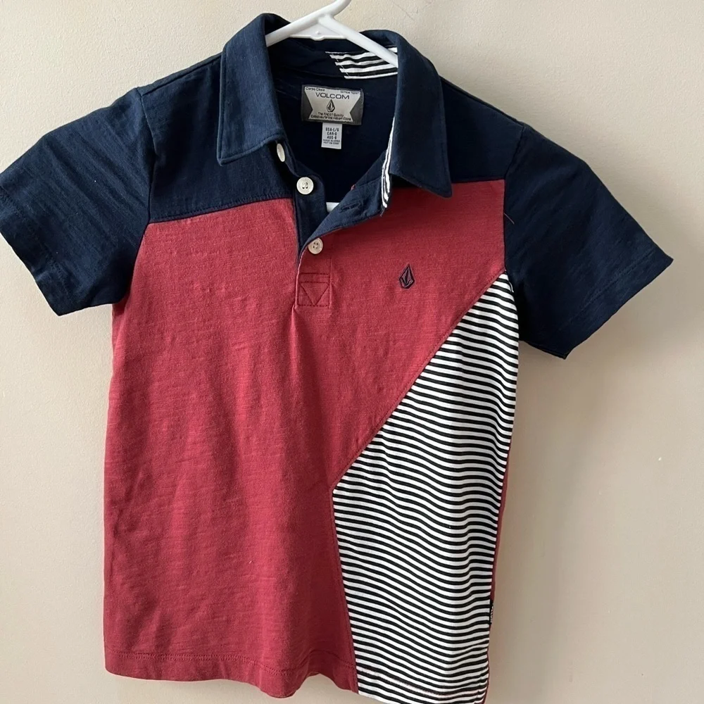 Volcom size large