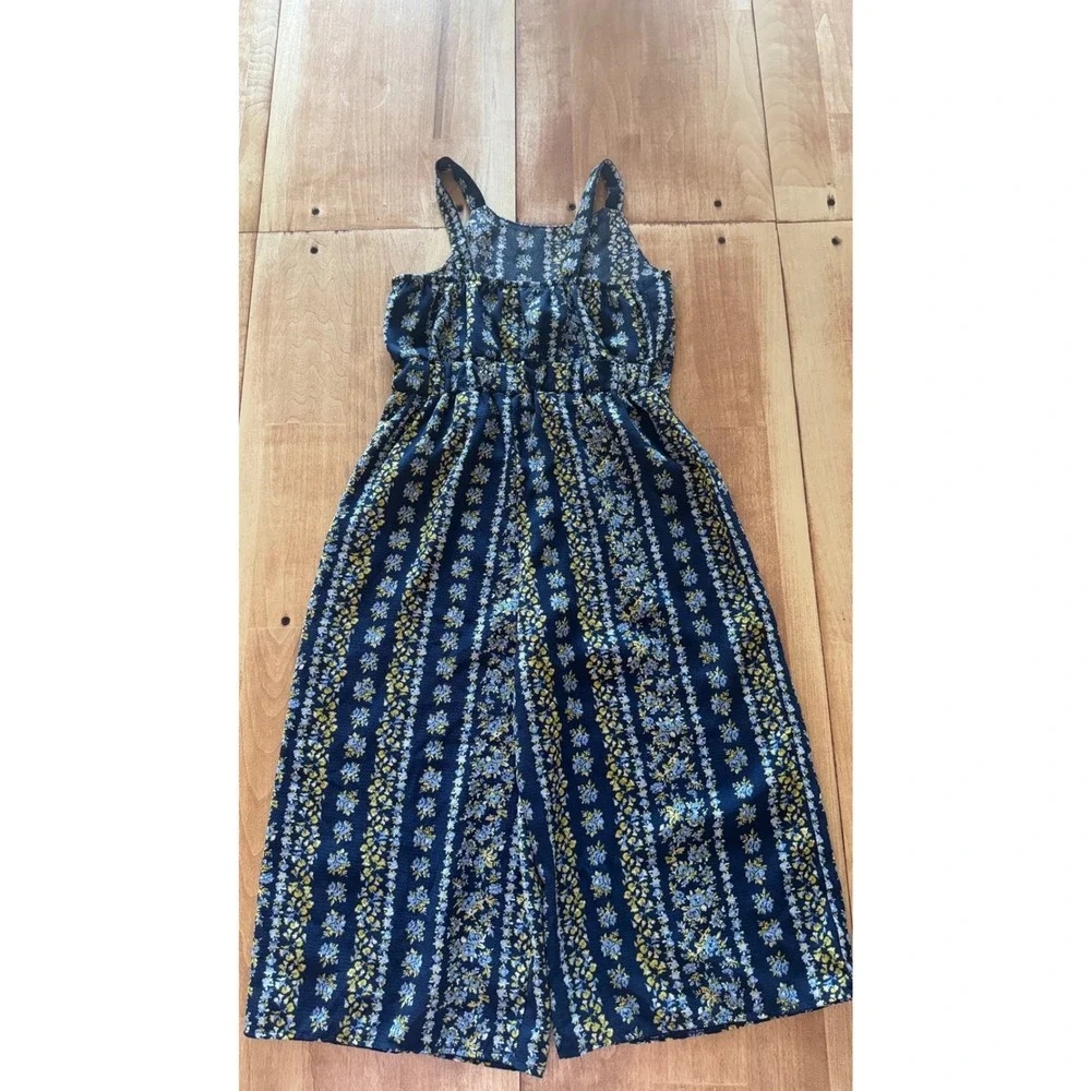 Knitworks brand knit
