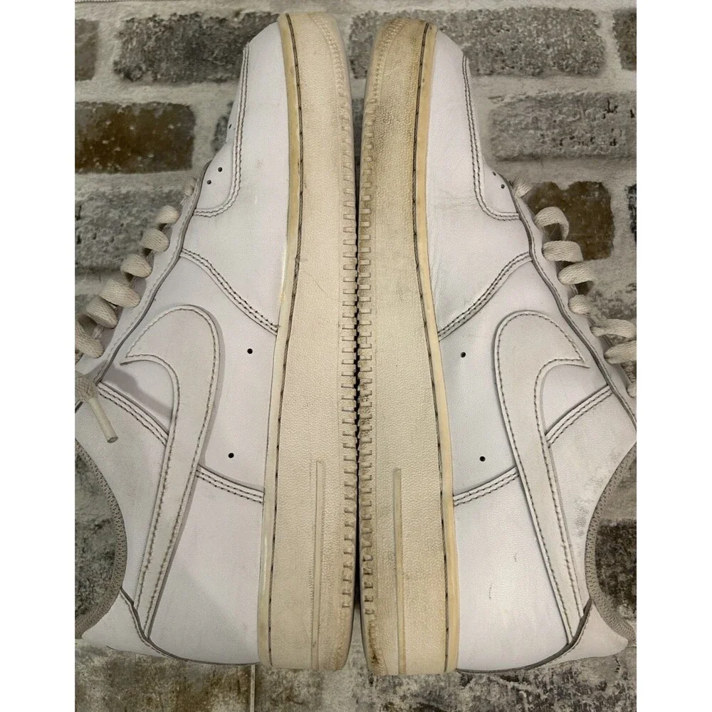 Nike preowned good