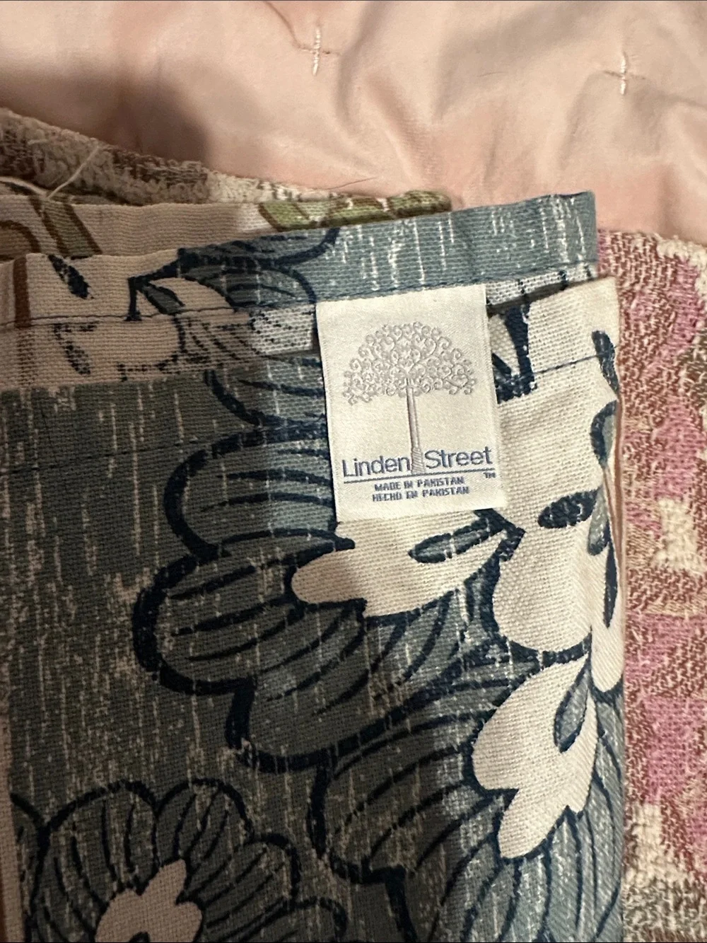 Linden Street Studio reversible floral