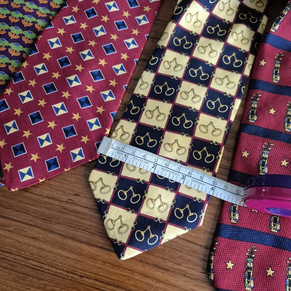 Tommy Hilfiger pre owned