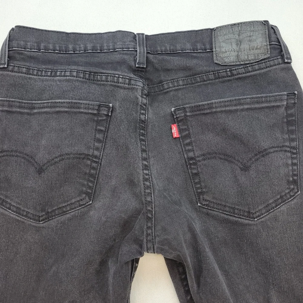 Levis measurements waist