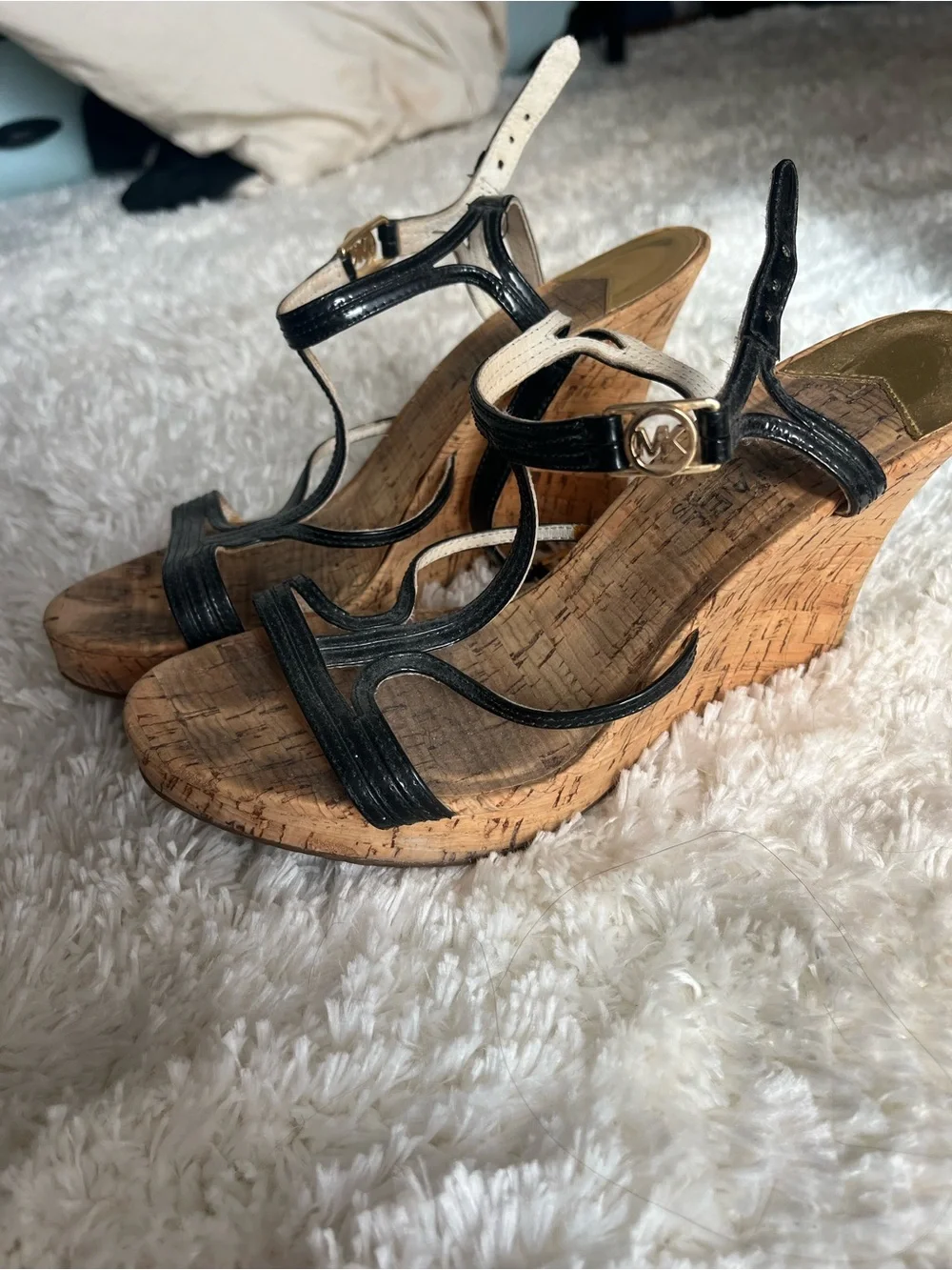 Michael Kors chic strap
