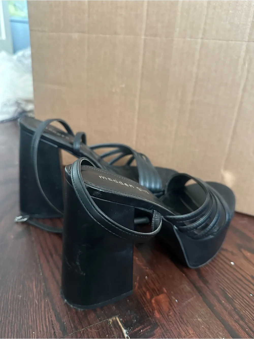 Steve Madden bold platform