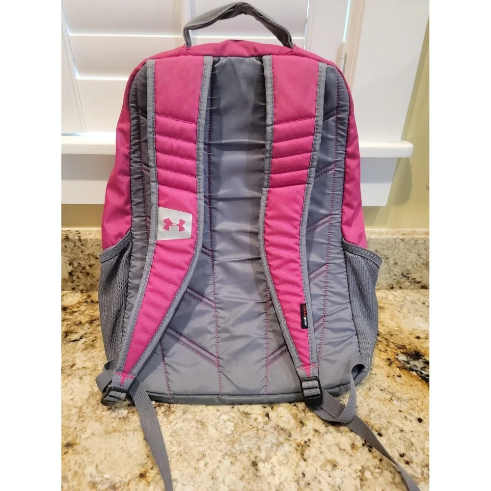 Under Armour 1263964 functionality