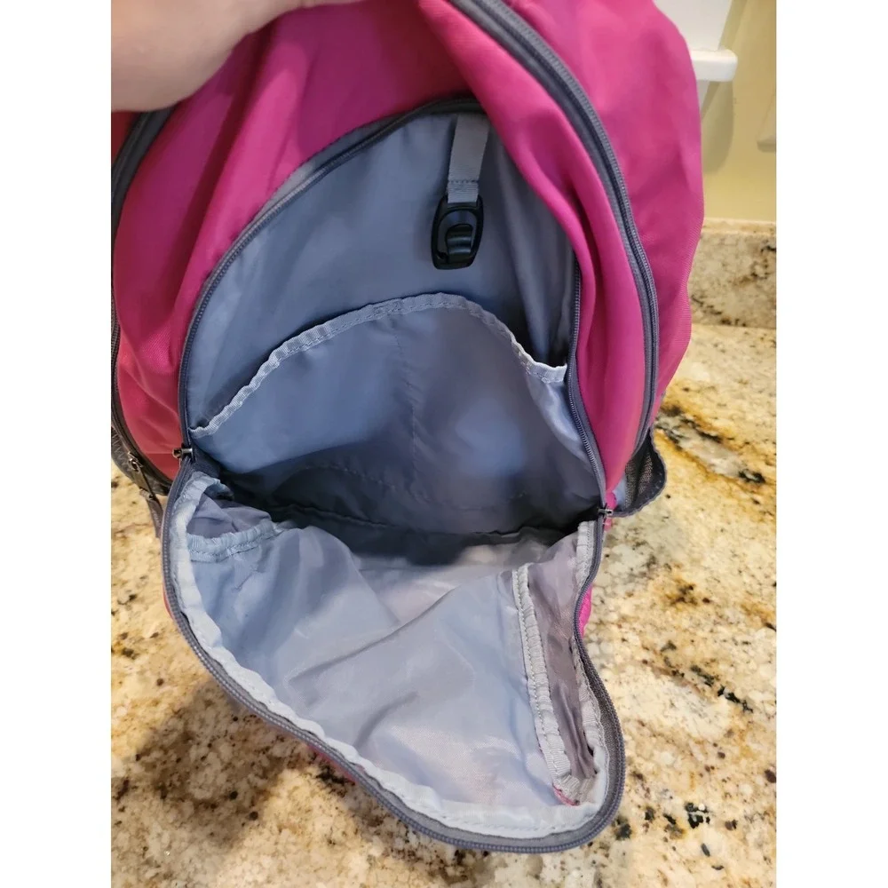 Under Armour nylon make while