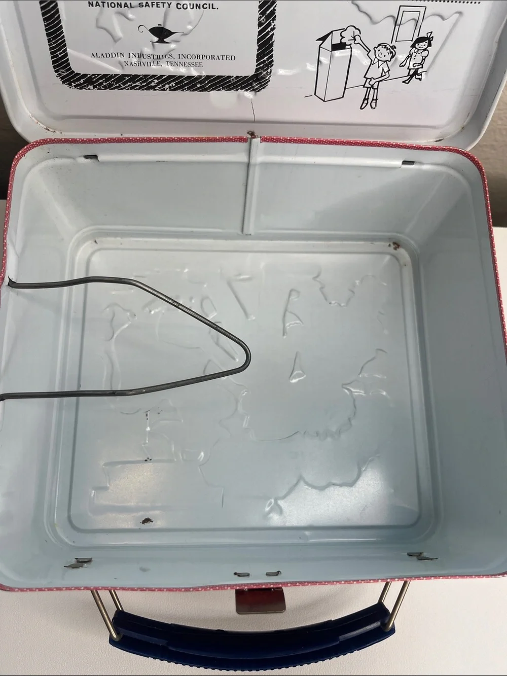 Aladdin industries Inc. vintage lunchbox
