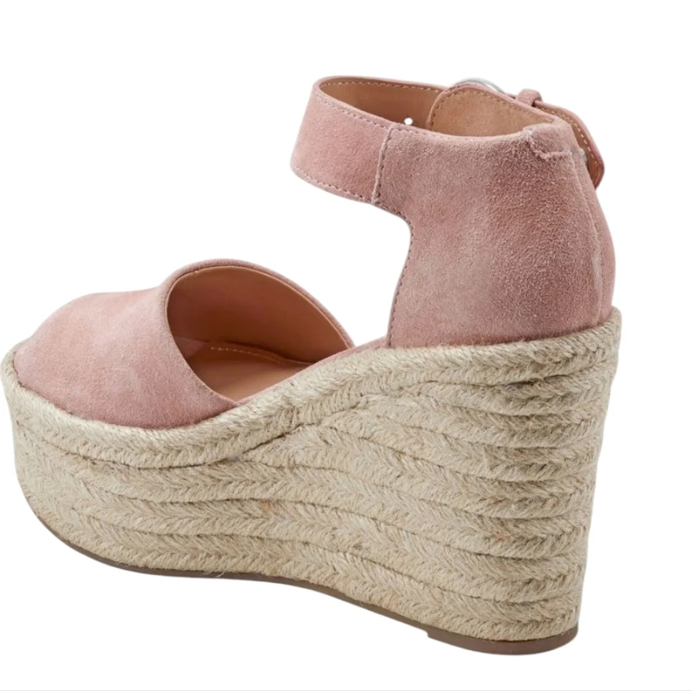 Marc Fisher chunky platform