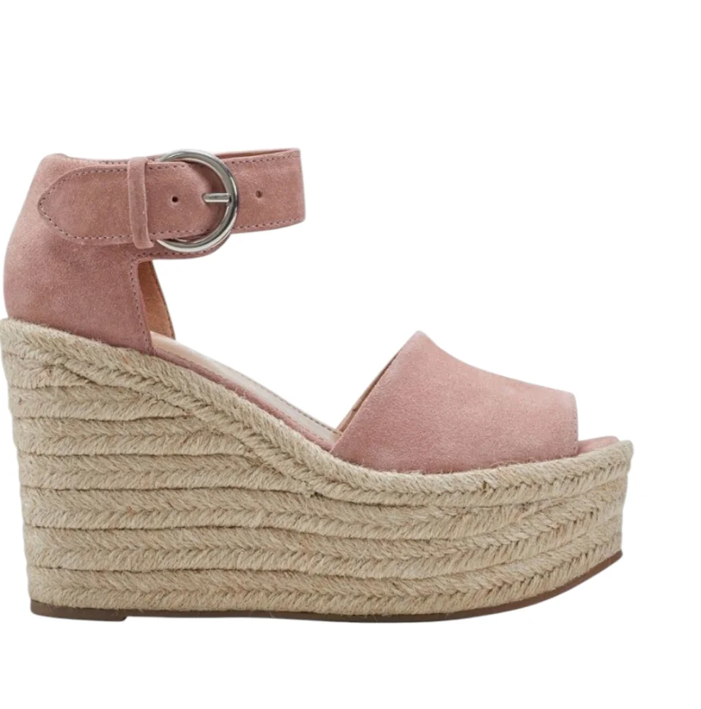 Marc Fisher chunky platform