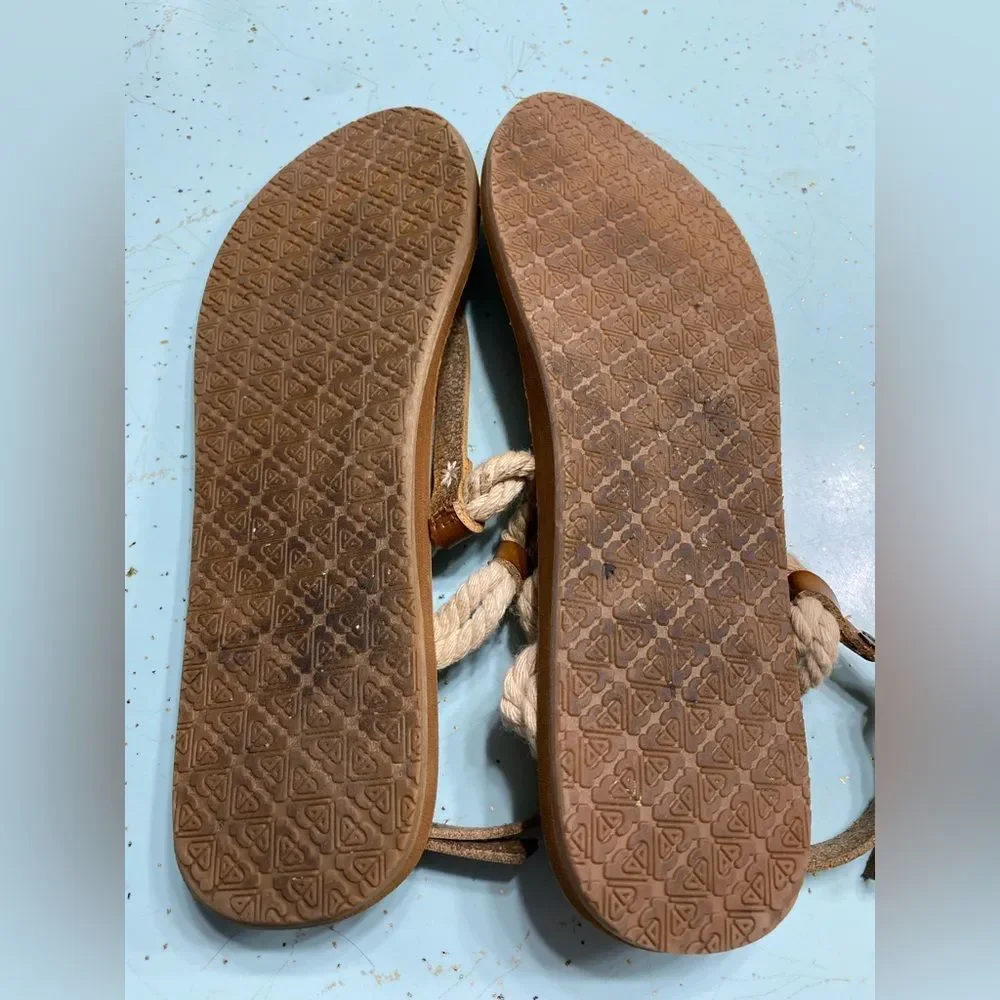 Roxy leather sandals