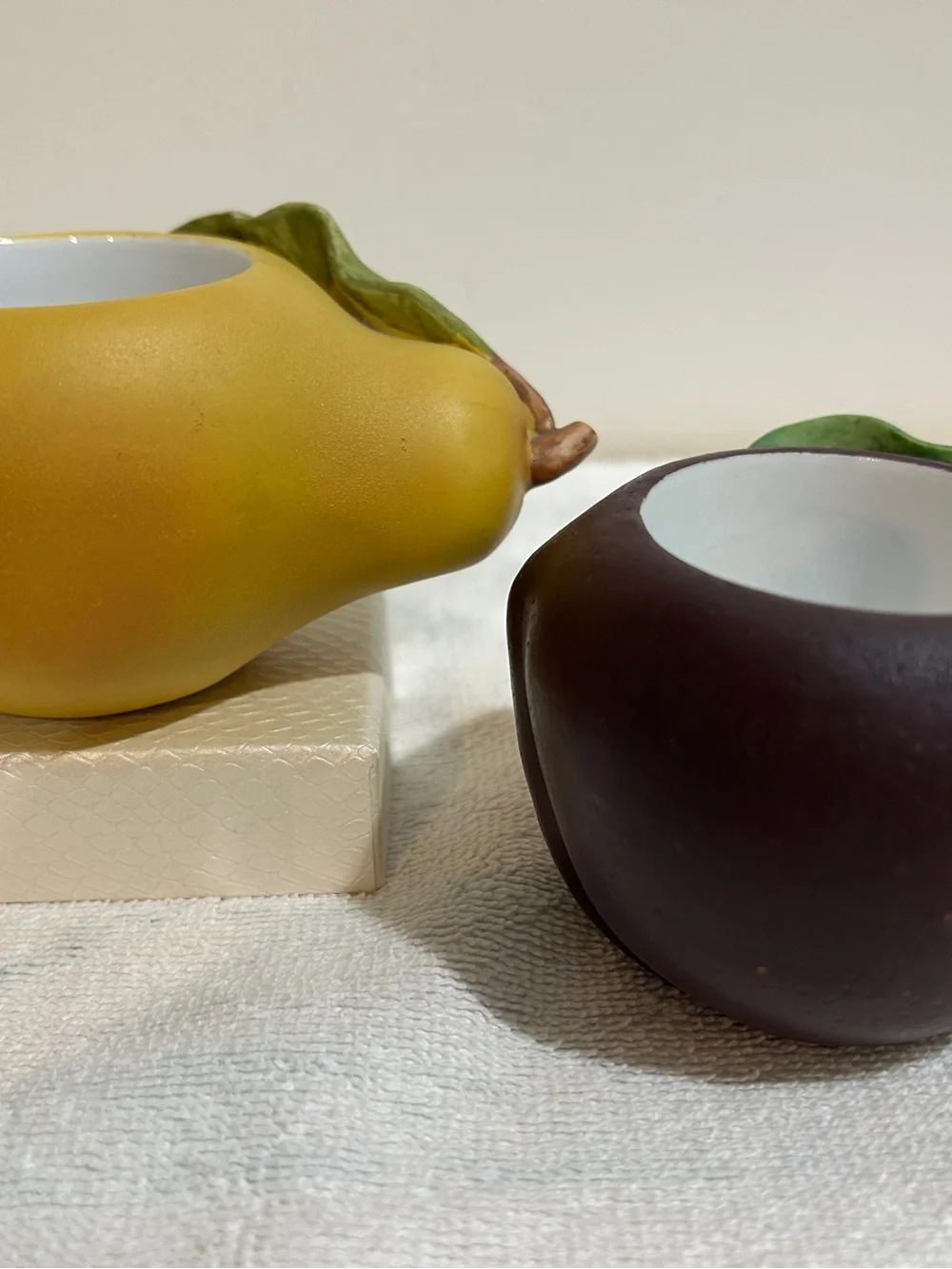 PartyLite vtg sculpted