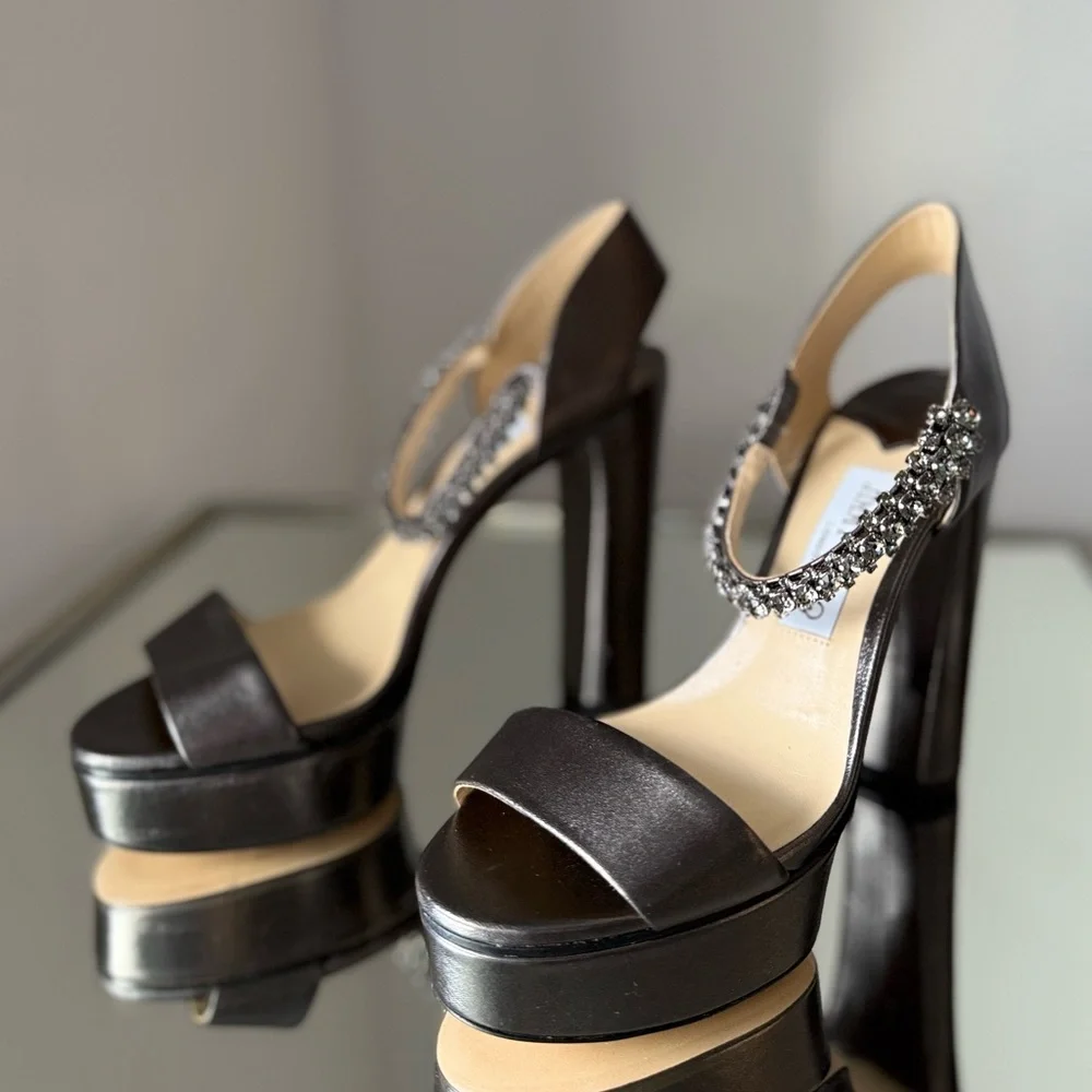 Jimmy Choo new without