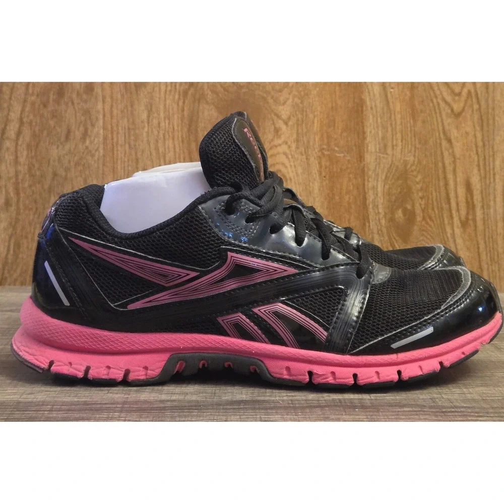 Reebok Ultimatic Athletic Shoes Womens Size‎ 8 Black Pink