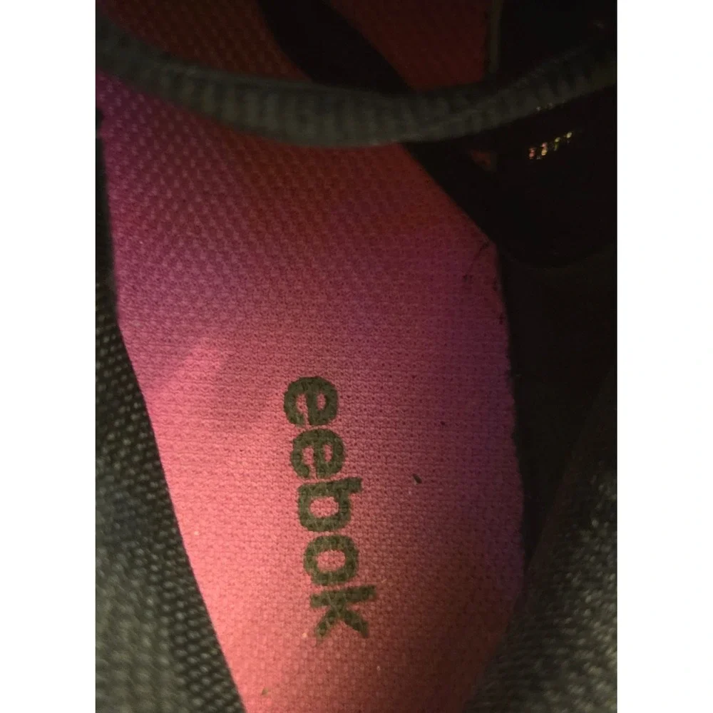 Reebok scuffs wear *additional